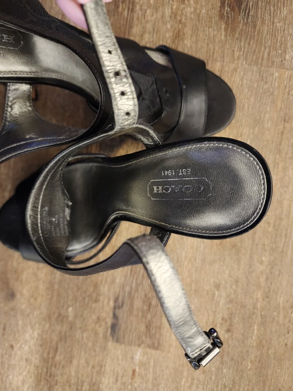Coach heels - Picture 2 of 12